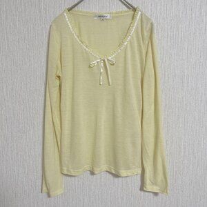 Kleine Pale Yellow Long Sleeve T-shirt Size M